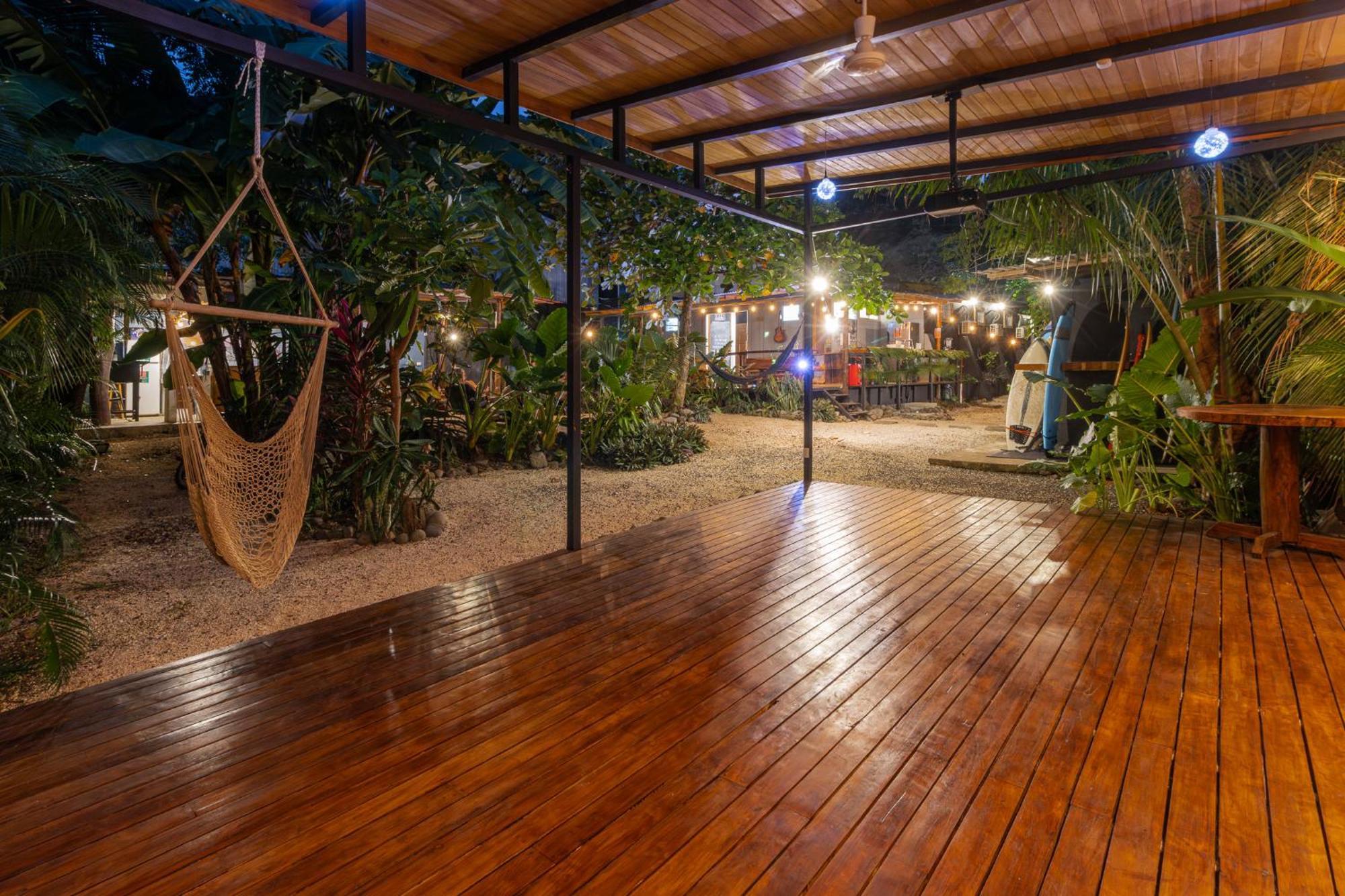 Akih Pods Hostel Playa Santa Teresa  Zewnętrze zdjęcie
