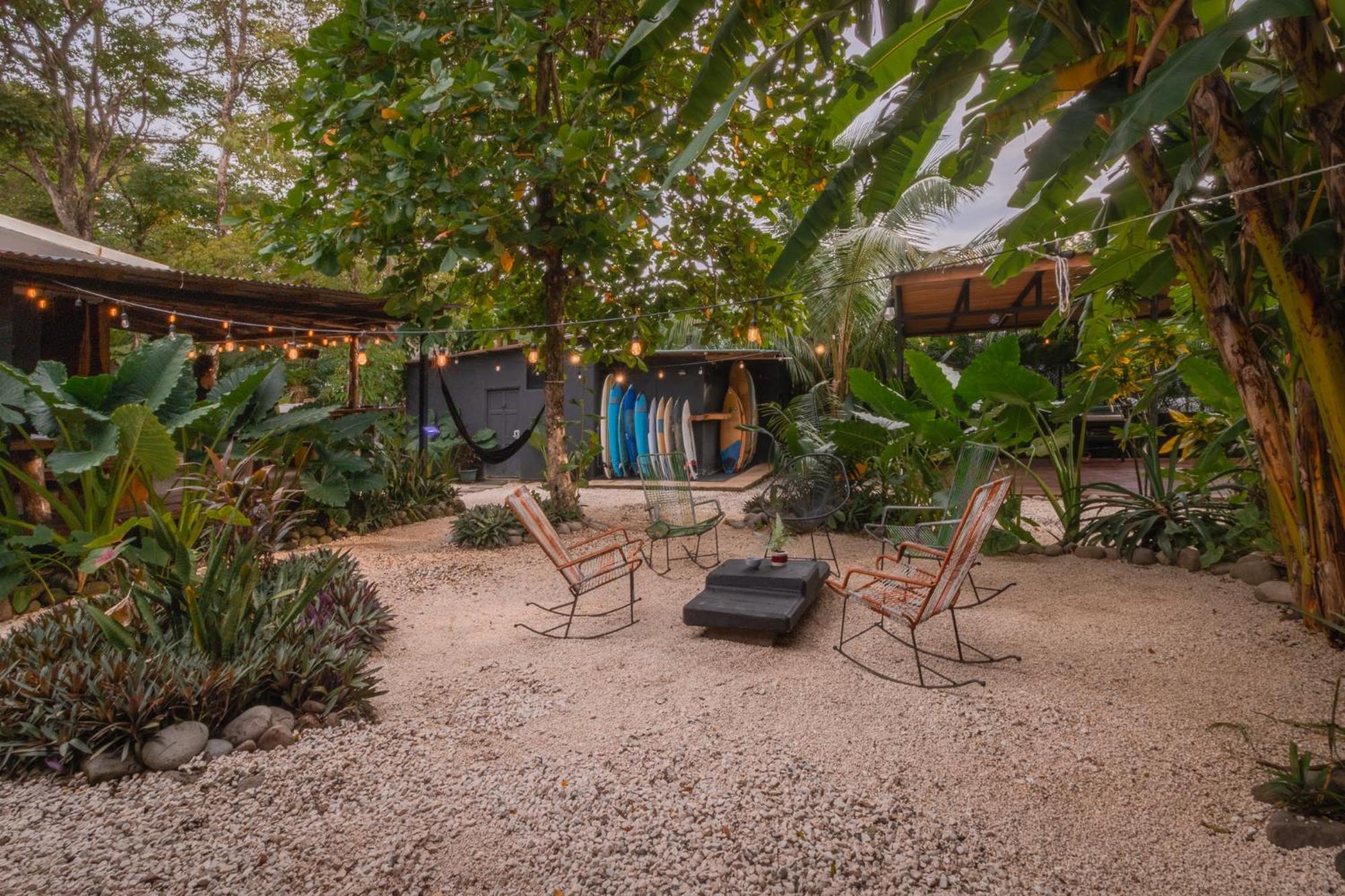 Akih Pods Hostel Playa Santa Teresa  Zewnętrze zdjęcie